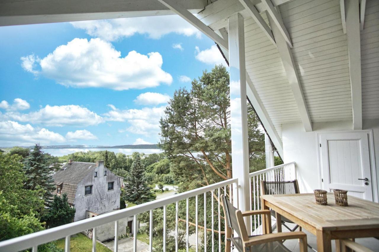 Moderne Ferienwohnung Mit Balkon, Meerblick - Ferienresidenz Zwei Boddenfewo 1-5 Lietzow Eksteriør bilde