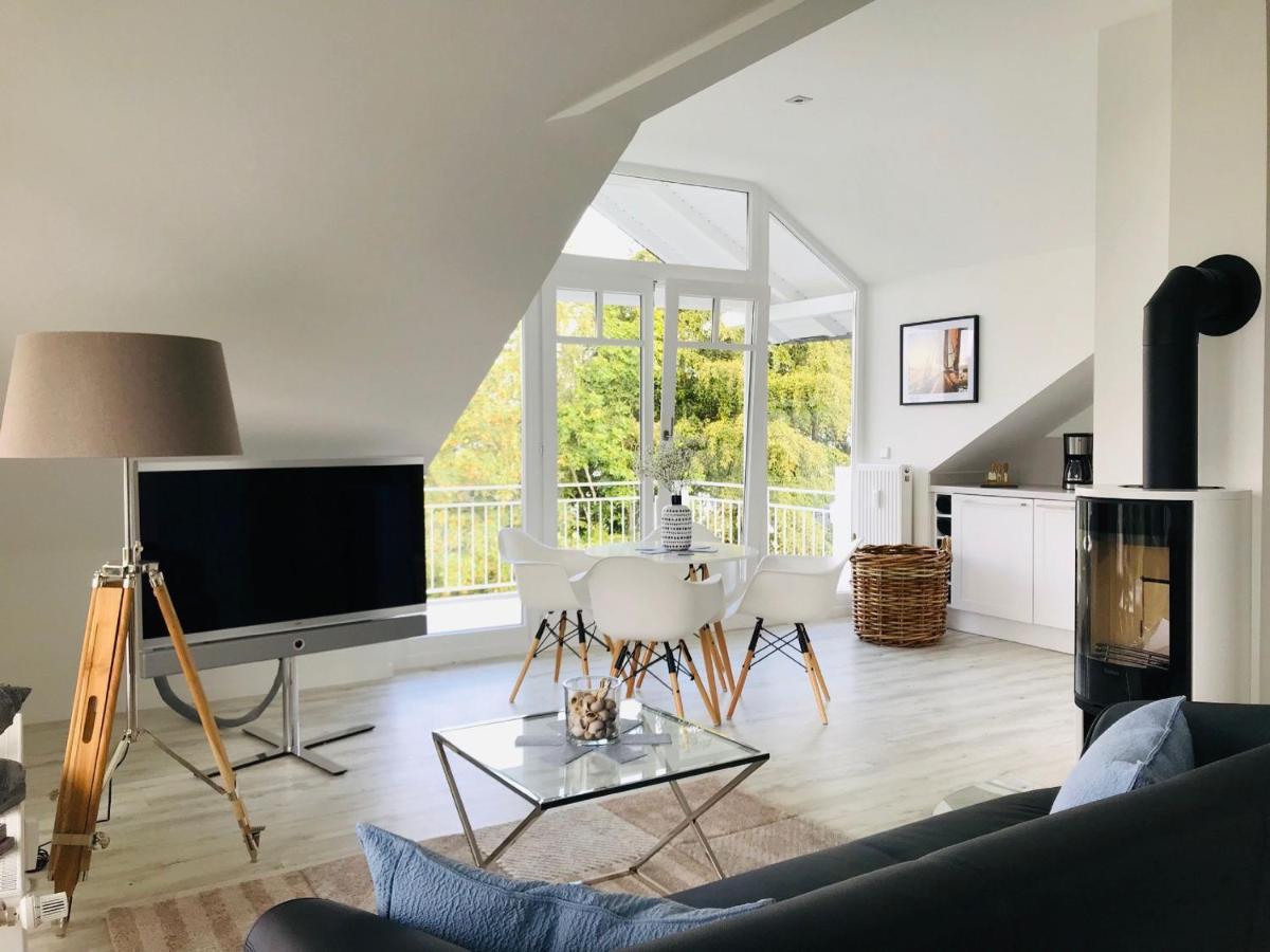 Moderne Ferienwohnung Mit Balkon, Meerblick - Ferienresidenz Zwei Boddenfewo 1-5 Lietzow Eksteriør bilde